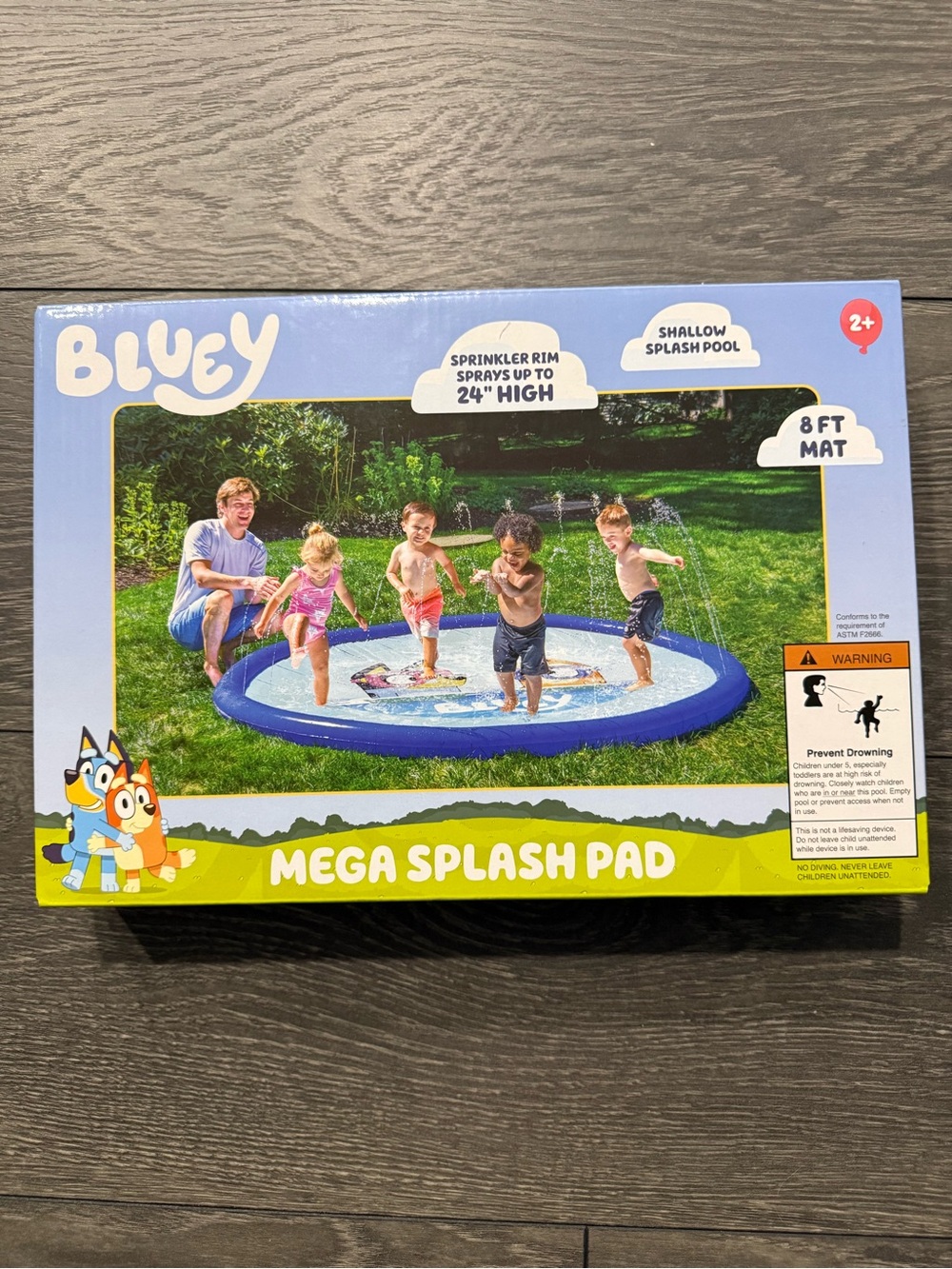 NIB Bluey Mega Splash Pad - Splash Mat